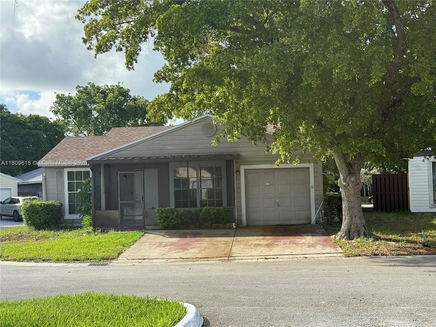 1792 SW 84th Ave, Miramar, FL 33025 - photo 1