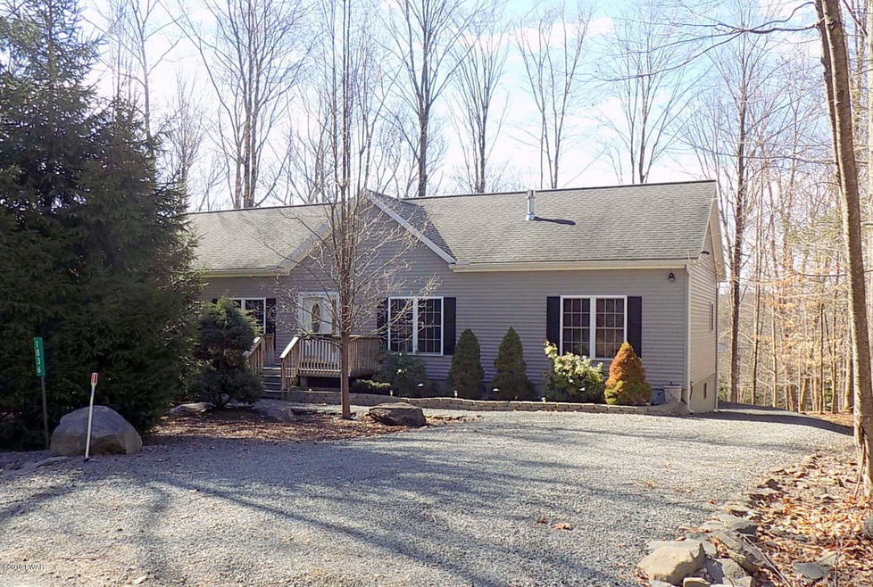 1036 Cedar Dr, Lake Ariel, PA 18436 - photo 1