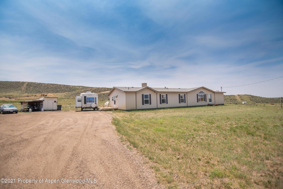 499 Behrman St, Craig, CO 81625 - photo 1