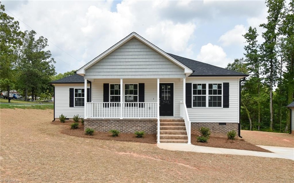 926 Fermer Rd, Asheboro, NC 27203 - photo 1