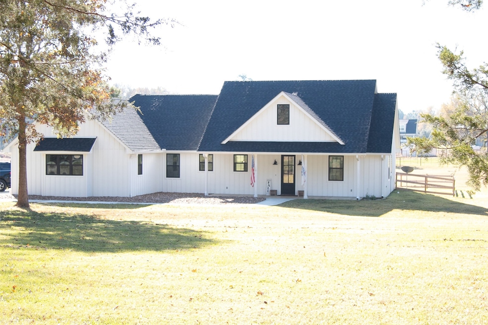 1983 County Road 747, Nacogdoches, TX 75964 - photo 1