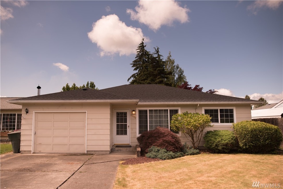 3385 Nebraska St, Longview, WA 98632 - photo 1