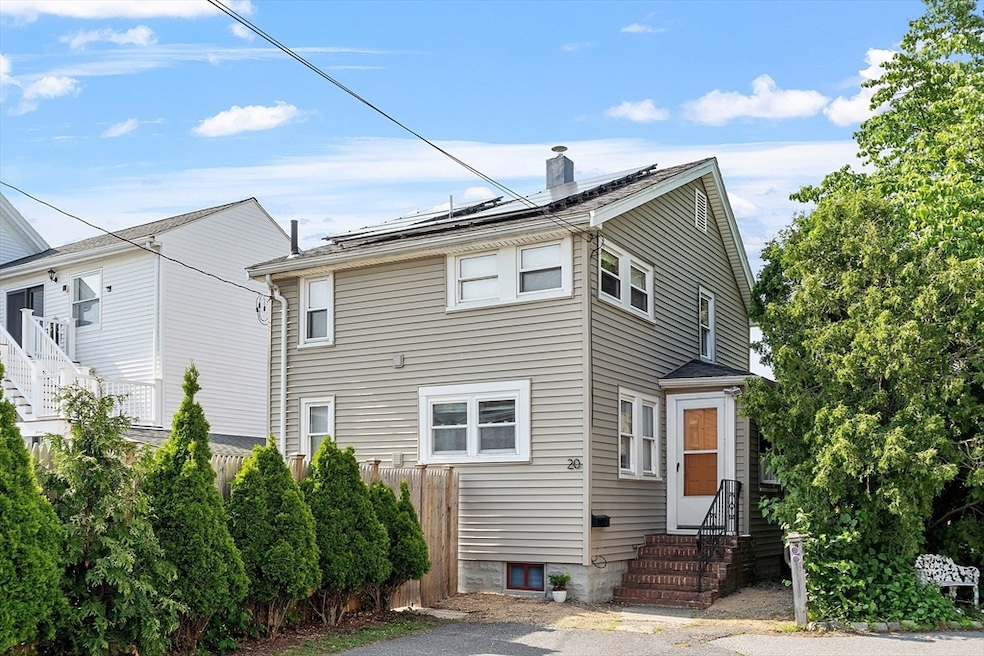 20 Allen Ct, Medford, MA 02155 - photo 1