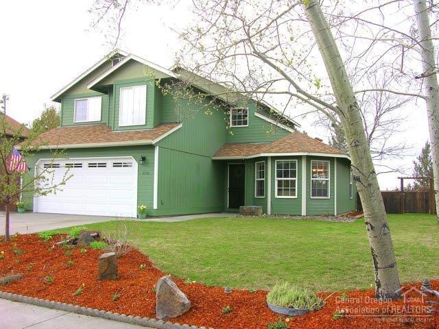 3130 NE Barrington Ct, Bend, OR 97701 - photo 1