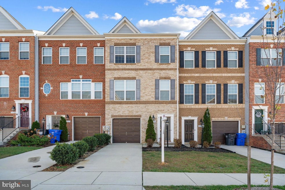 11175 Southport Place, White Plains, MD 20695 - photo 1