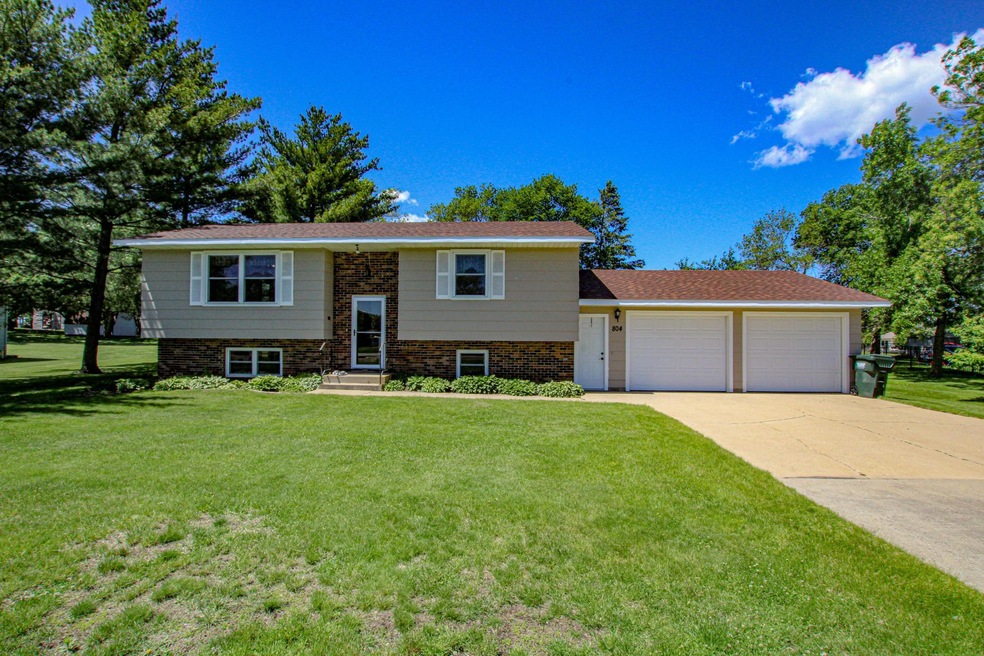 804 Janes Circle Dr SW, Alexandria, MN 56308 - photo 1