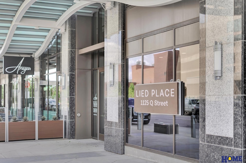 1125 Q St unit 1401, Lincoln, NE 68508 - photo 1