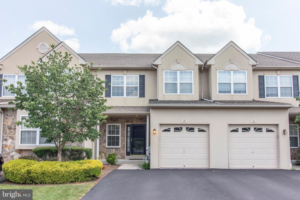 37 Arbor Cir, Colmar, PA 18915 - photo 1