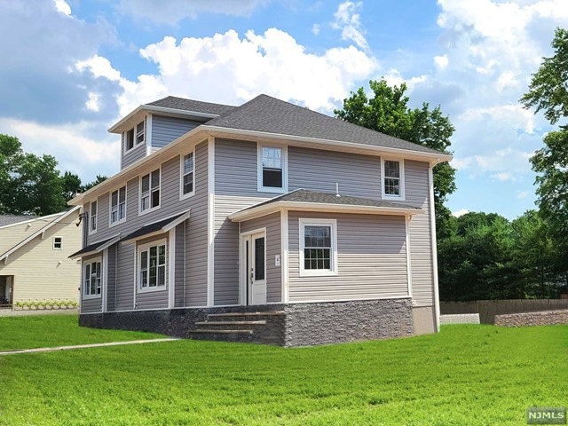 4 Westervelt Place unit Right, Cresskill, NJ 07626 - photo 1