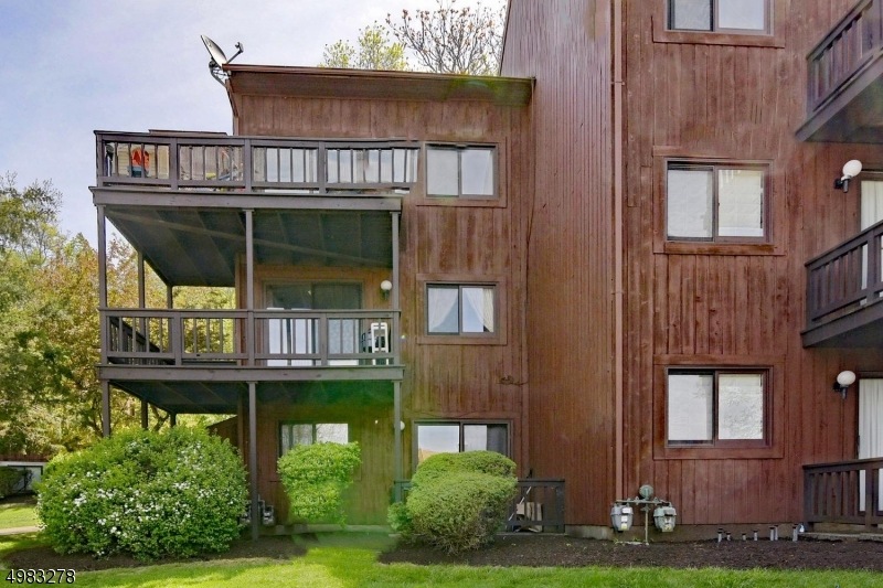 4 Brandywine Ct unit 2, Vernon, NJ 07462 - photo 1