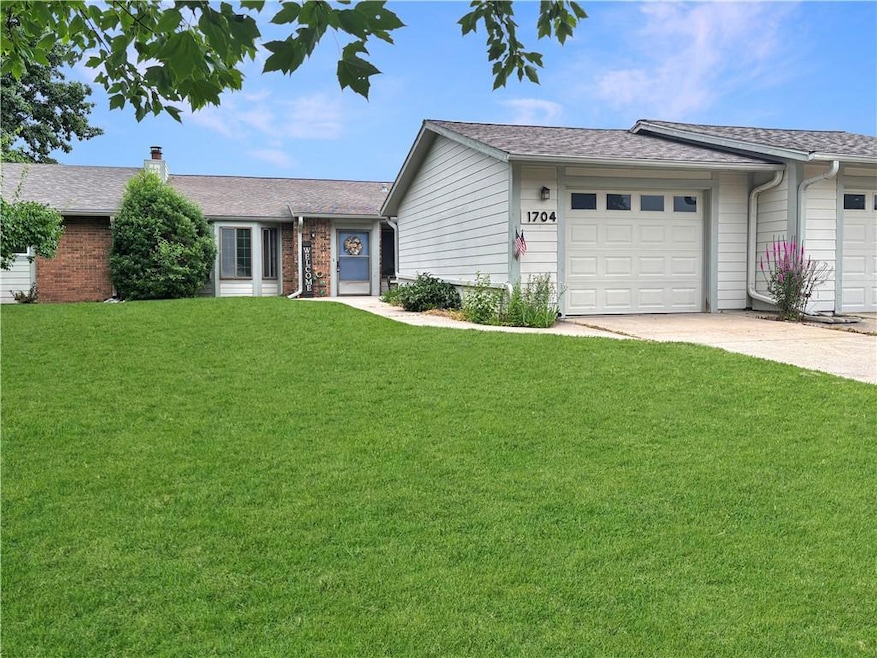 1704 W Long Blvd, Raymore, MO 64083 - photo 1