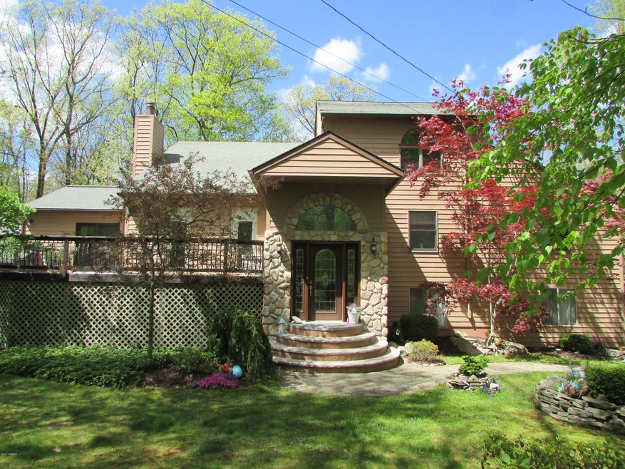 102 Bayberry Dr, Dingmans Ferry, PA 18328 - photo 1