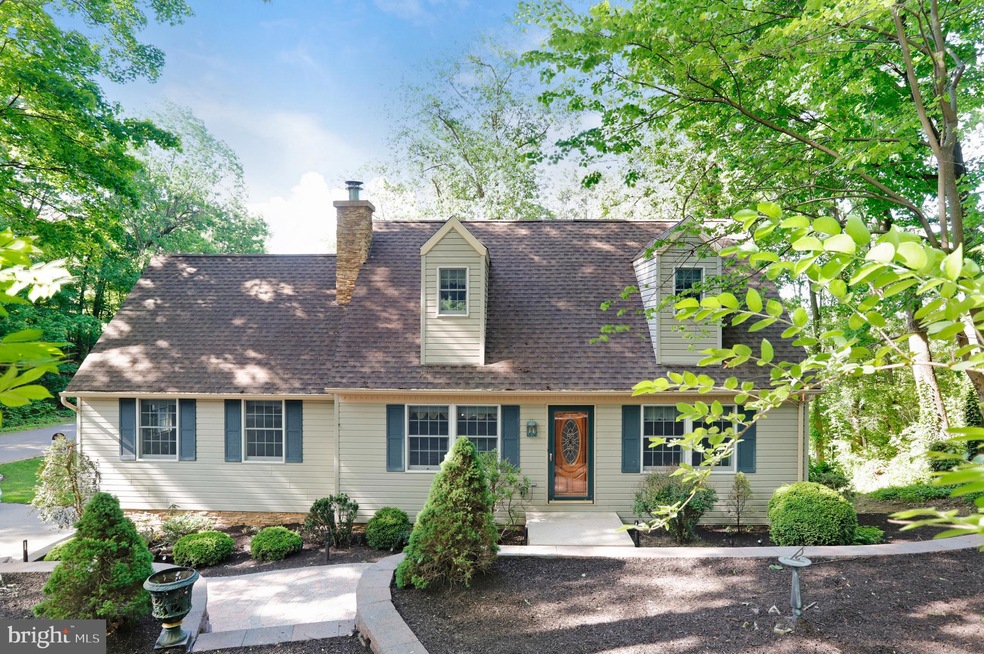 215 Theodore Dr, Chambersburg, PA 17202 - photo 1