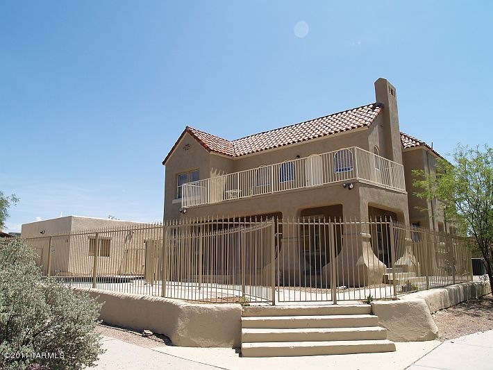 1104 E 7th St, Tucson, AZ 85719 - photo 1