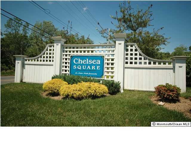 209 Potts Rd unit 9, Morganville, NJ 07751 - photo 1