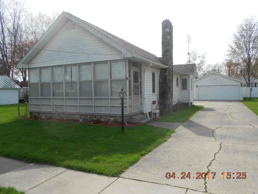 12070 Emelia St, Birch Run, MI 48415 - photo 1