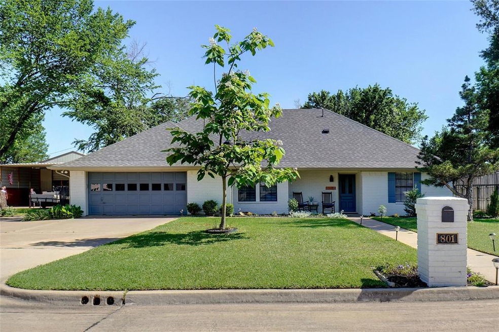 801 Thomas St, Colleyville, TX 76034 - photo 1