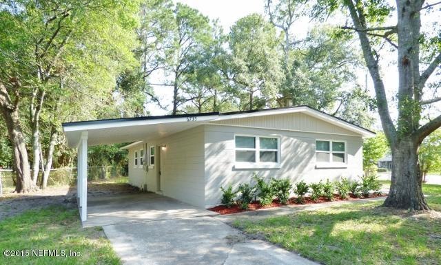 6735 Miss Muffet Ln N, Jacksonville, FL 32210 - photo 1