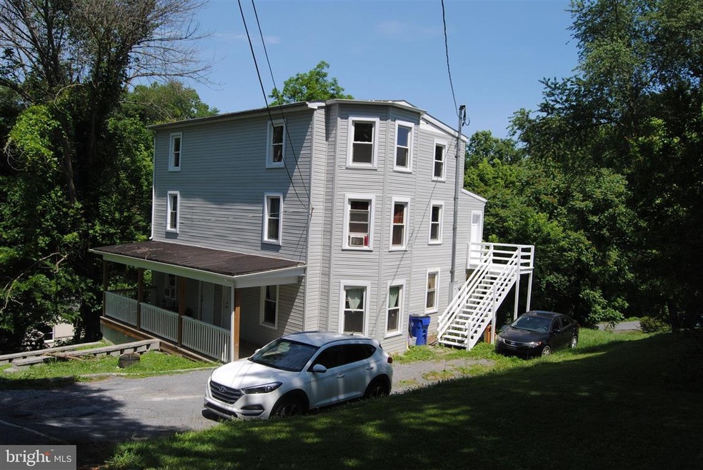 729 E D St unit A, Brunswick, MD 21716 - photo 1