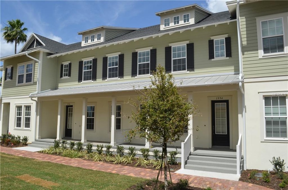 1594 Resolute Street (on right)