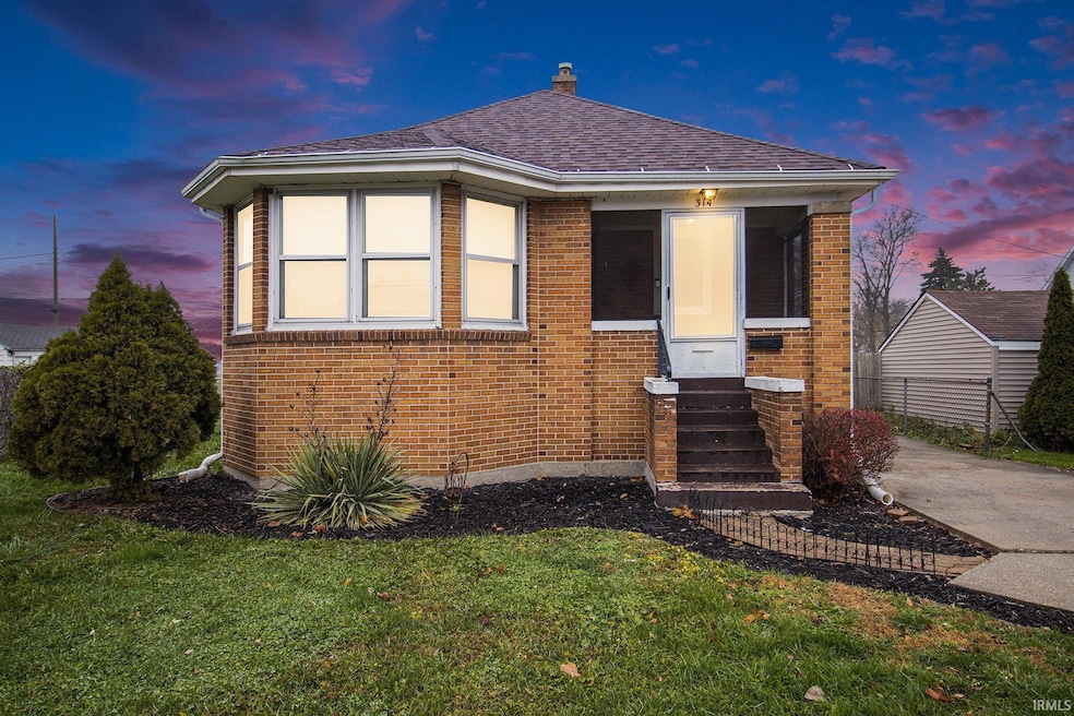 314 E 16th St, Mishawaka, IN 46544 - photo 1