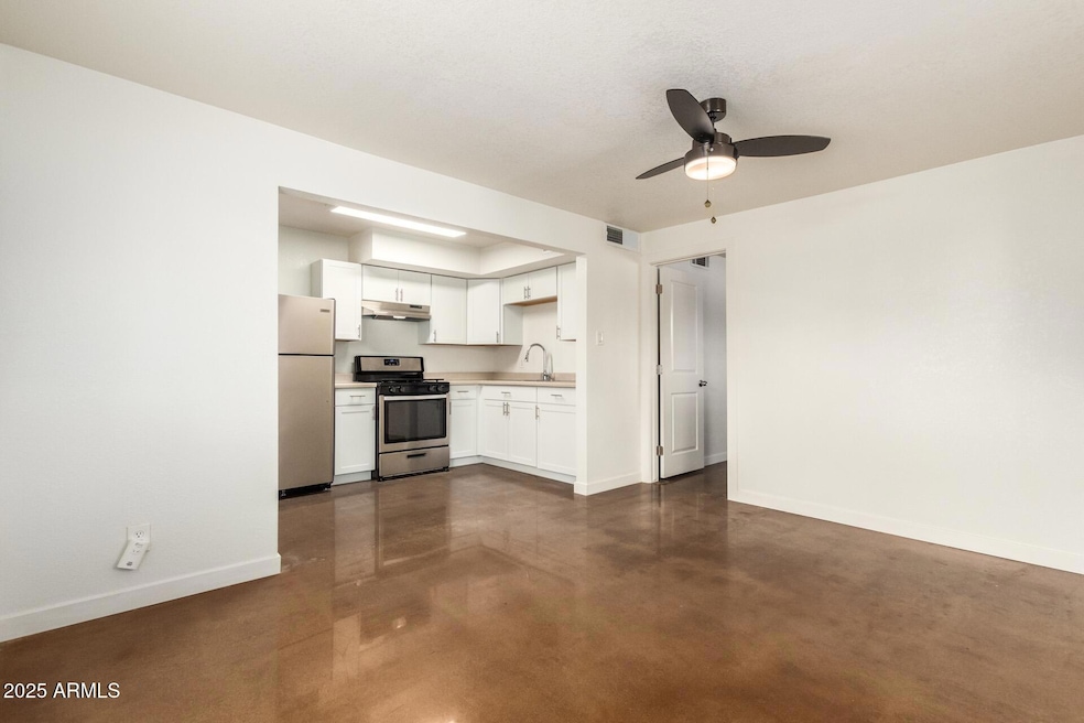 For Rent $1,050/month