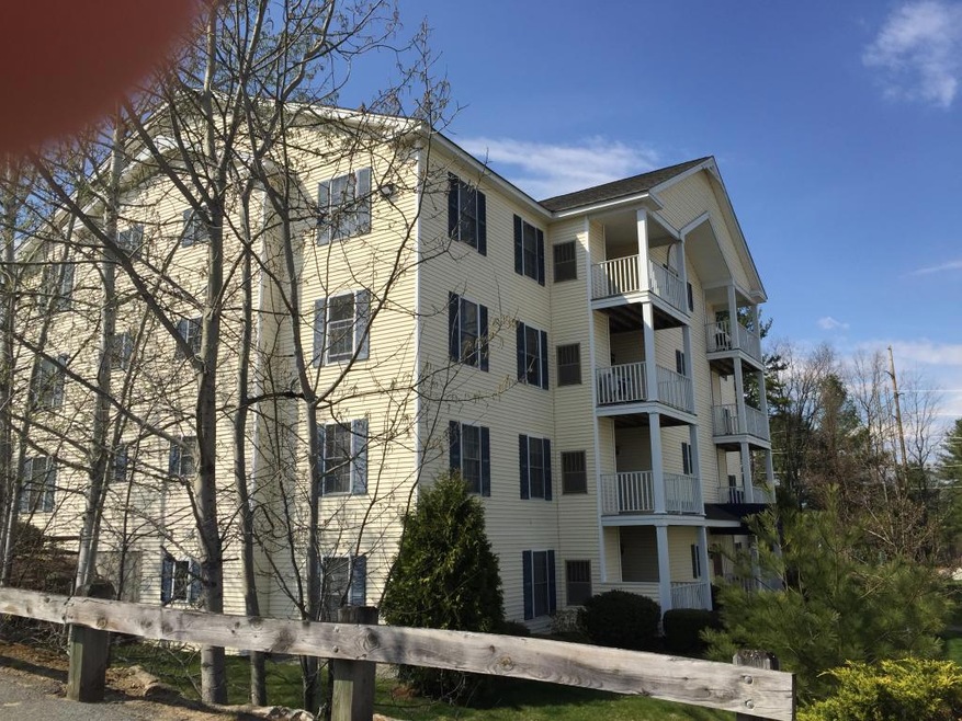 Crosswoods Path Condominium unit 21, MerriMacK, NH 03054 - photo 1