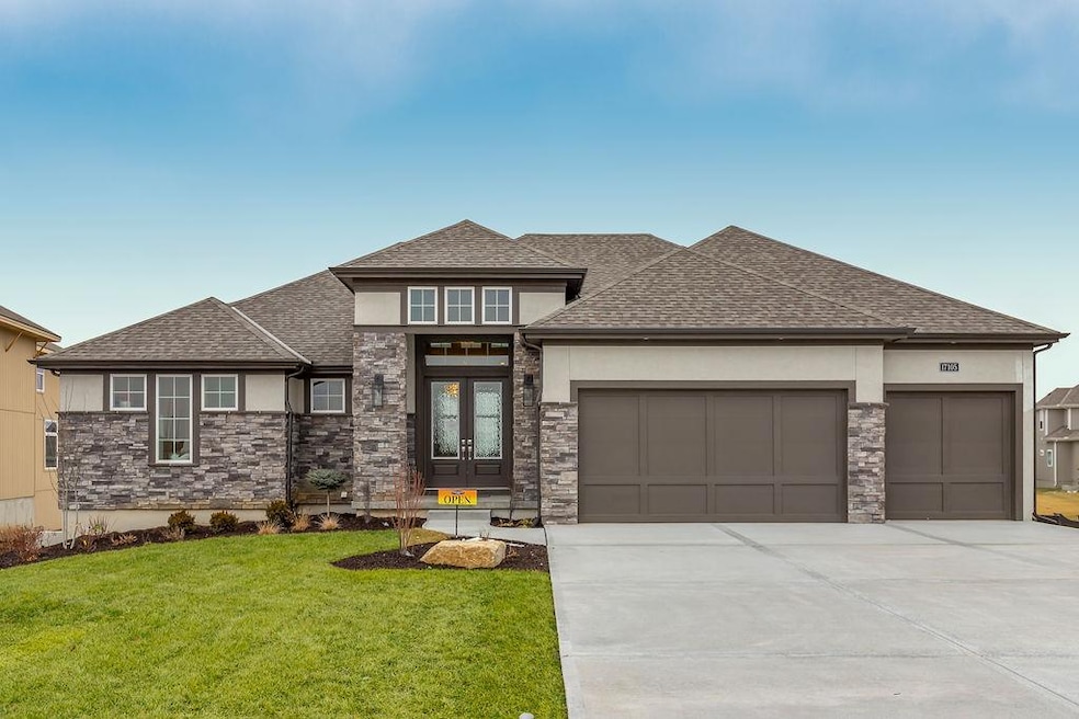 17105 Bluejacket St, Overland Park, KS 66221 - photo 1