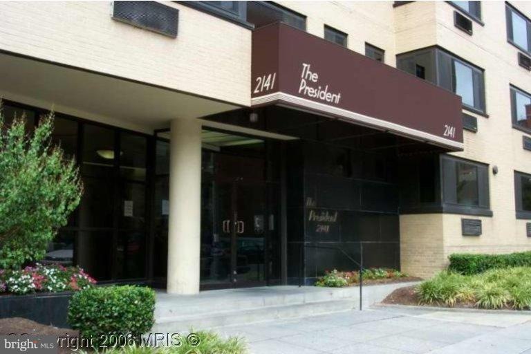 The President Condo unit 814, Washington, DC 20037 - photo 1