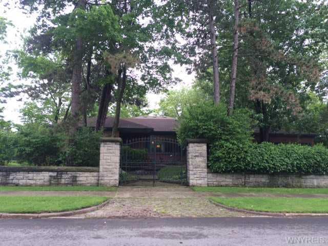 Exterior Front