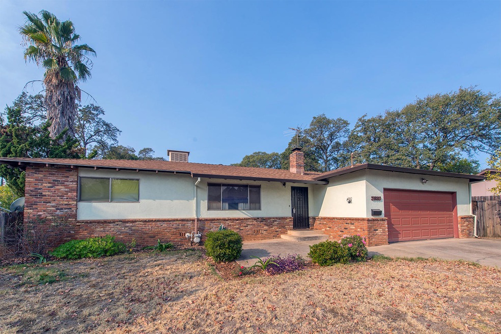 2668 Yana Ave, Redding, CA 96002 - photo 1