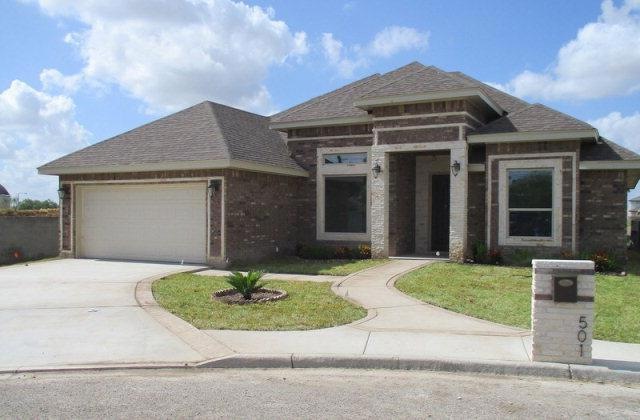 501 Pink Bugambilia, Pharr, TX 78577 - photo 1