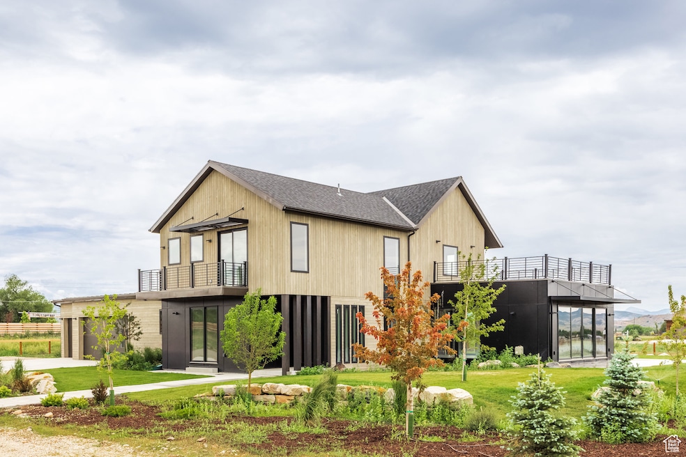 For Sale $1,575,000 • Co-Listing Agent