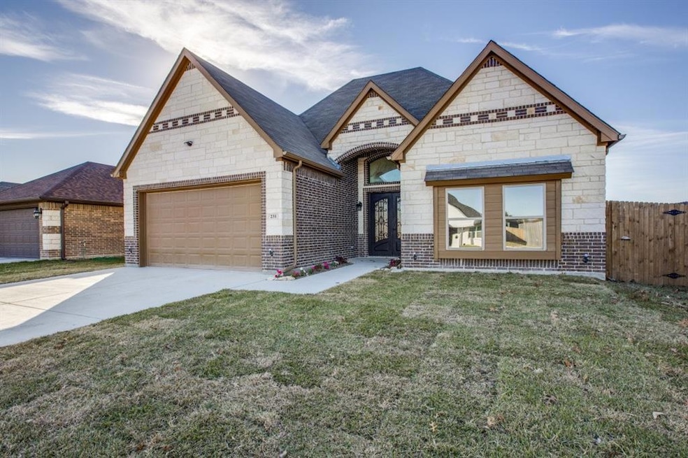 231 N Judd St, Fort Worth, TX 76108 - photo 1