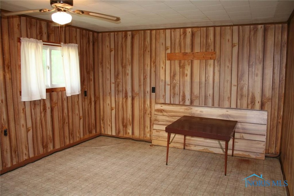 17420 W Walbridge Rd E, Graytown, OH 43432 - photo 1