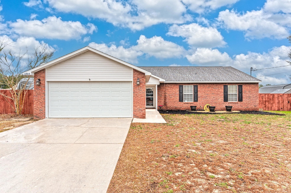 3209 Skynight Dr