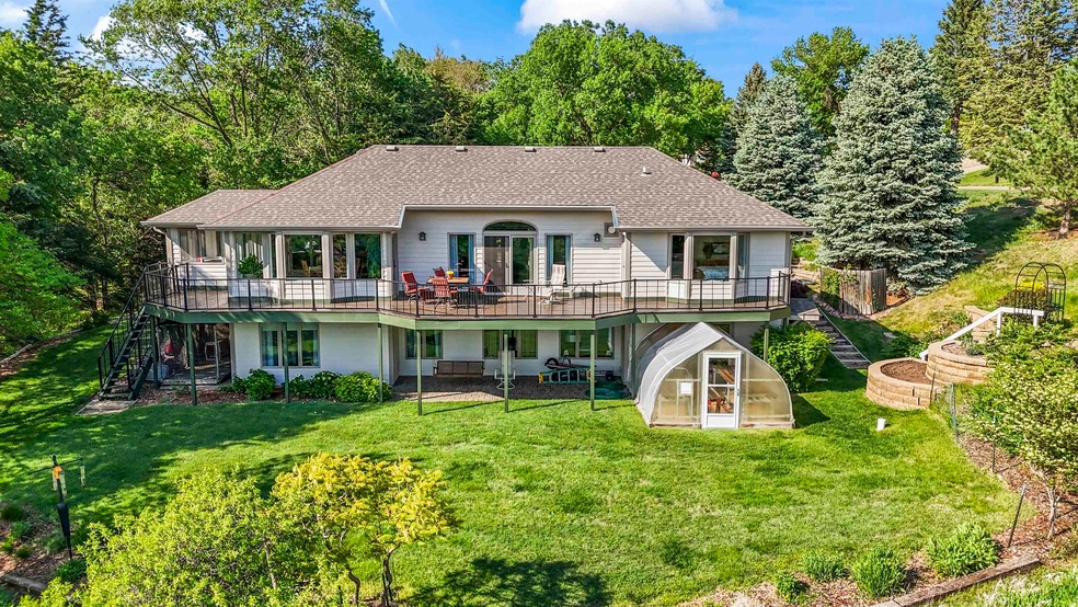 Under Contract $649,000