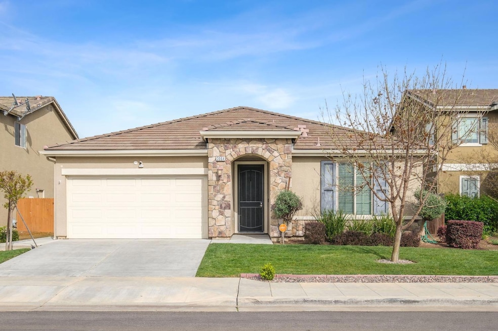 3064 N Hanalei Ave, Fresno, CA 93737 - photo 1