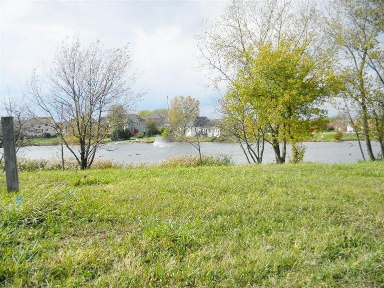 9166 Bigger St, Merrillville, IN 46410 - photo 1