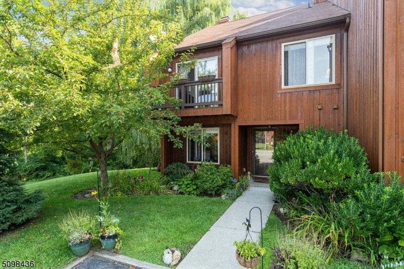 2 Snowmass Ct unit 1, Vernon, NJ 07462 - photo 1