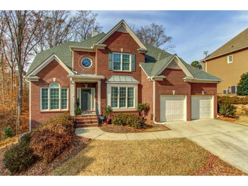 Exterior Front. Immaculate Move-in-Ready 5/3 Tradi