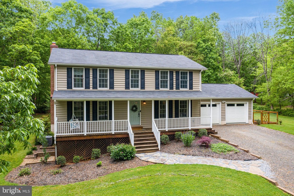 8174 Buena Vista Dr, Warrenton, VA 20186 - photo 1