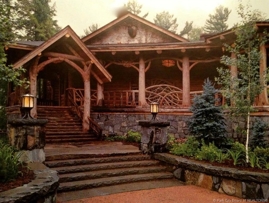 Primary Photo