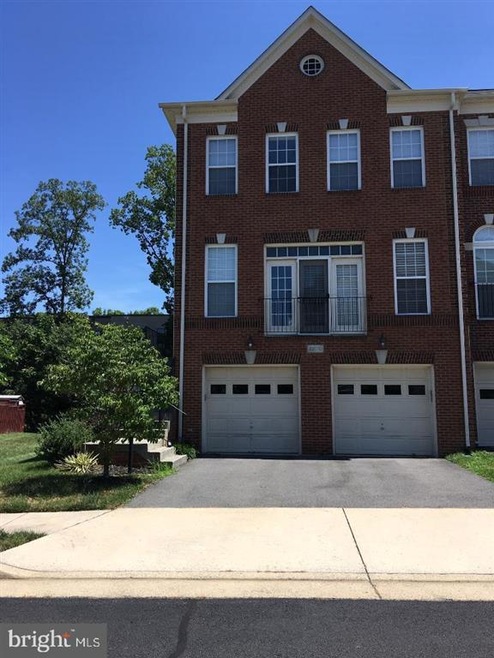 22010 Avonworth Square, Broadlands, VA 20148 - photo 1