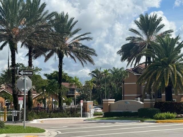 8801 Wiles Rd unit 307, Coral Springs, FL 33067 - photo 1