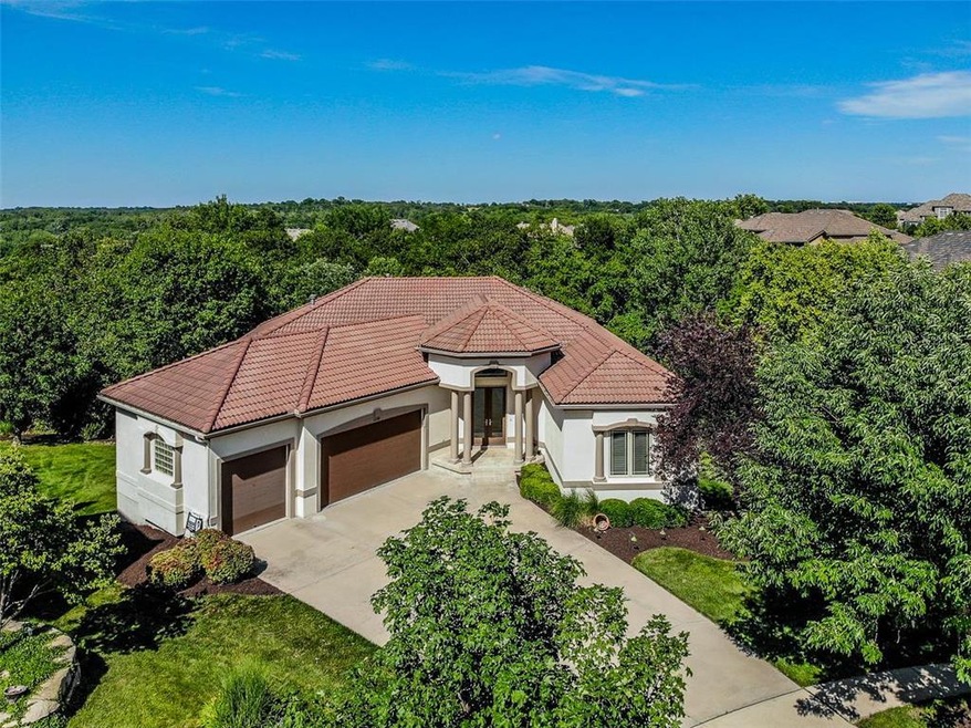 8902 Quail Ridge Ln, Lenexa, KS 66220 - photo 1