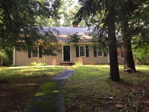 56 Philip St, Medfield, MA 02052 - photo 1