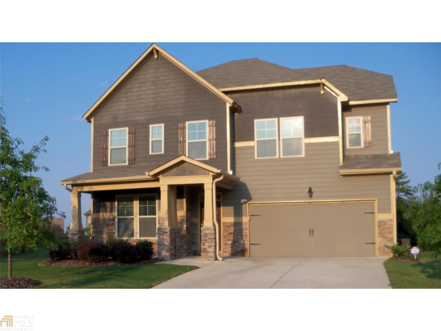 Inviting front porch - cul de sac location.