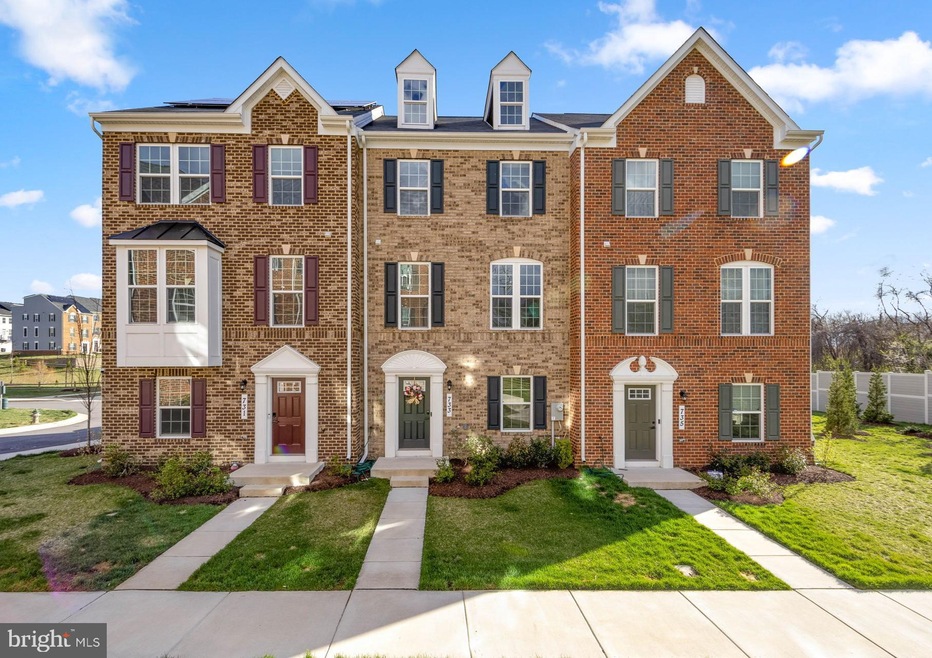 733 Sky Bridge Dr, Upper Marlboro, MD 20774 - photo 1