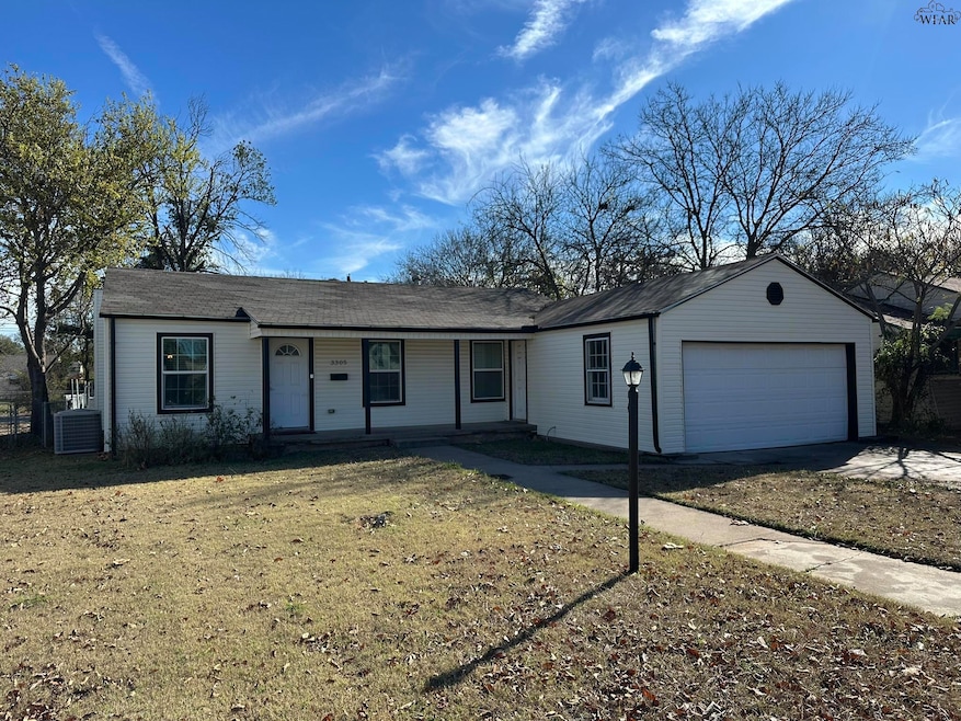 3305 Sherwood Ln, Wichita Falls, TX 76308 - photo 1